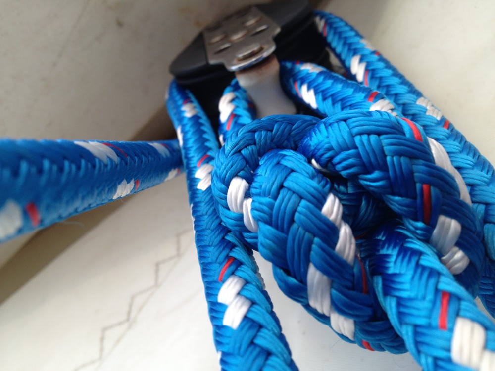 Bowline in the mainsheet