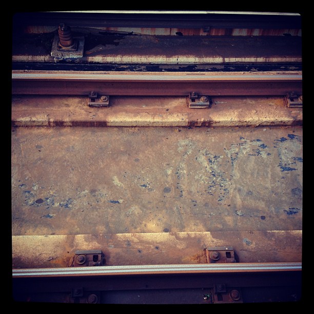 BART tracks