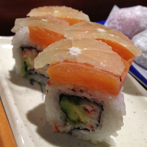 Boat sushi