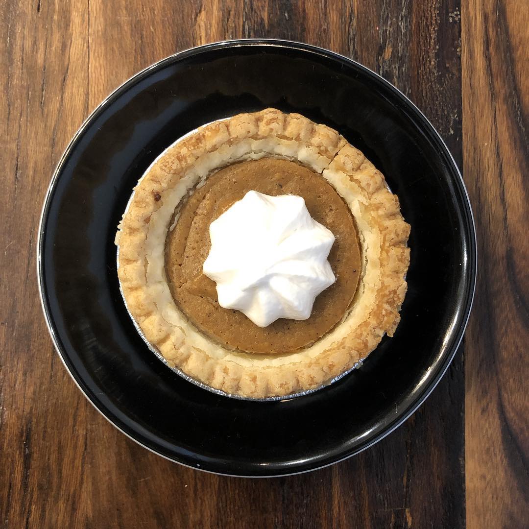 ‘‘Tis the season for mini vegan pumpkin pie